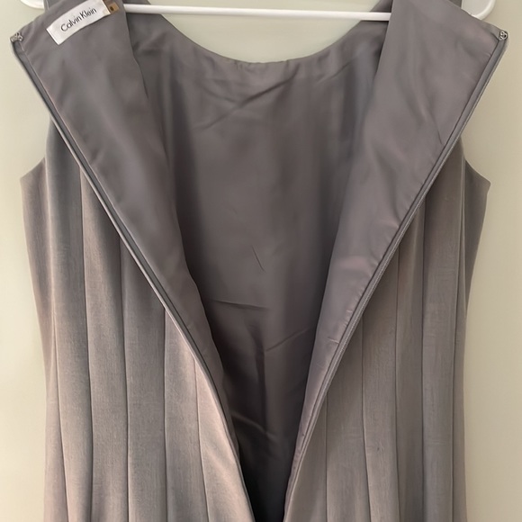 Calvin Klein timeless dress size 8 - Picture 5 of 6